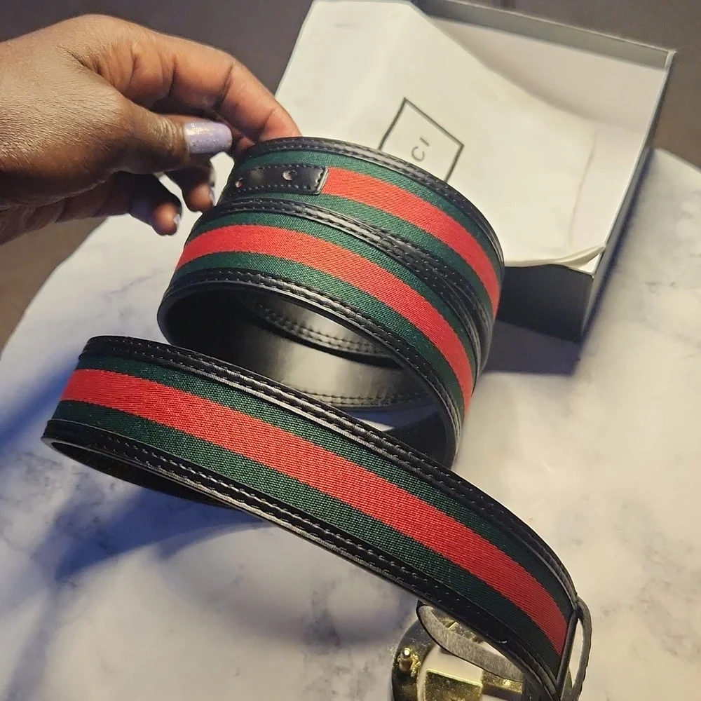 Gucci Black Leather Belt with Gold GG Buckle and Red-Green Stripe